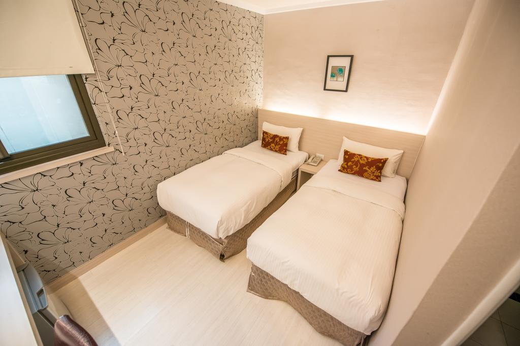 גאושיונג Golden Stone Hotel מראה חיצוני תמונה