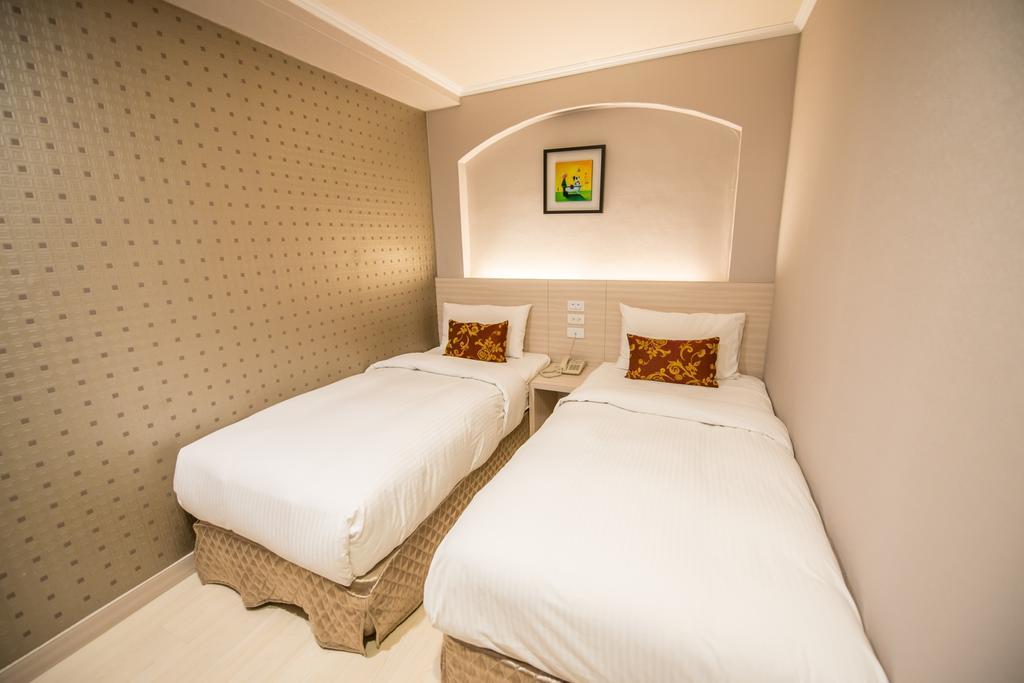 גאושיונג Golden Stone Hotel מראה חיצוני תמונה