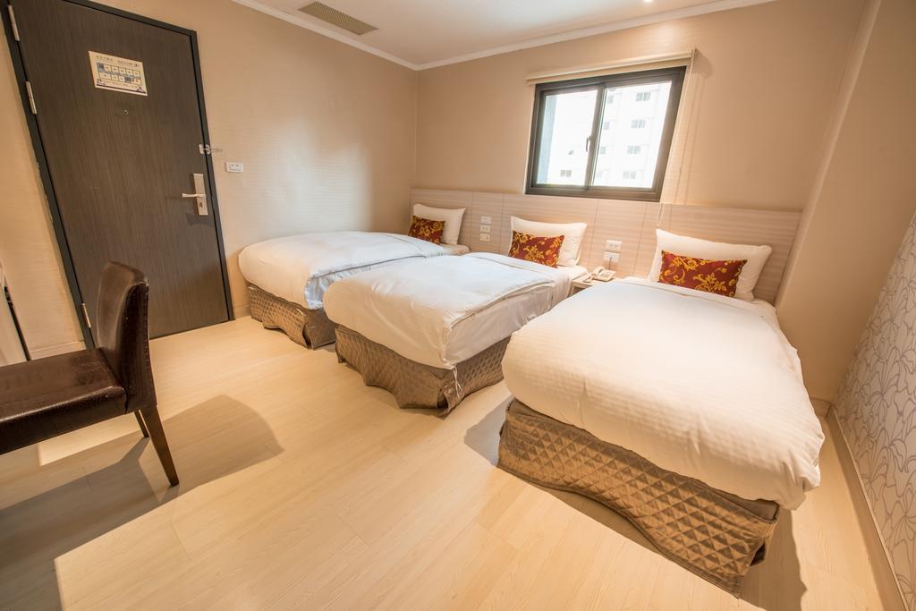 גאושיונג Golden Stone Hotel מראה חיצוני תמונה